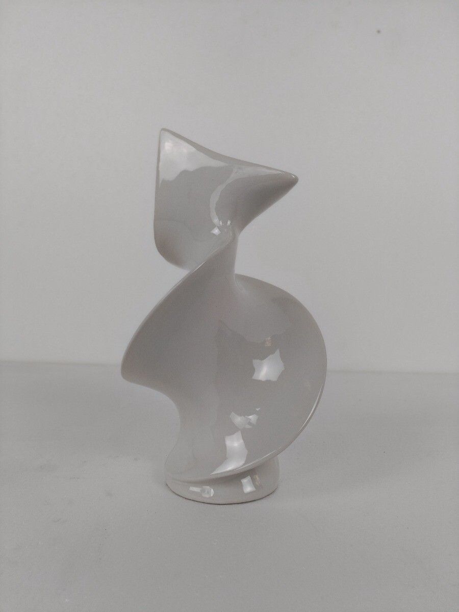 Occato  Gigante & Zambusi Post Modern Vase By Sicart Italy Space Age Twisted Whi photo Home Decor