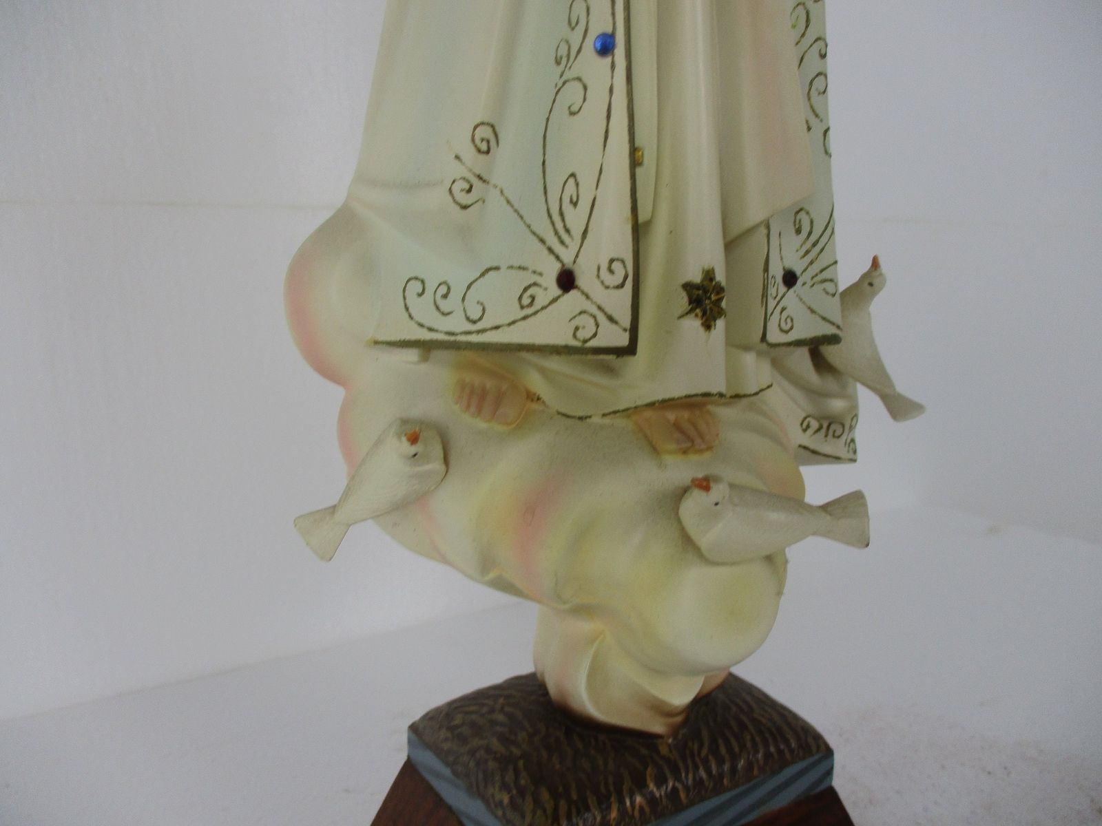 Vintage Our Lady Fatima Resine Statue Glass Eyes Portugal Authentic 18.89" photo vinterior