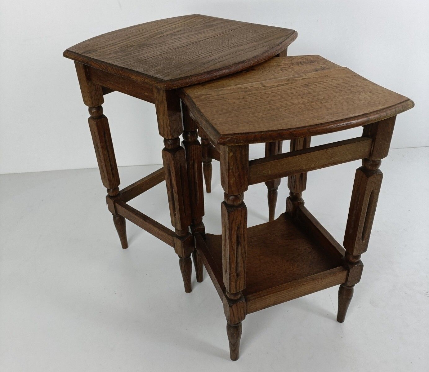 Set Of 2 Nesting Stacking Tables, Small, Very Special, Carved Wood, Barn Farmhou photo vinterior