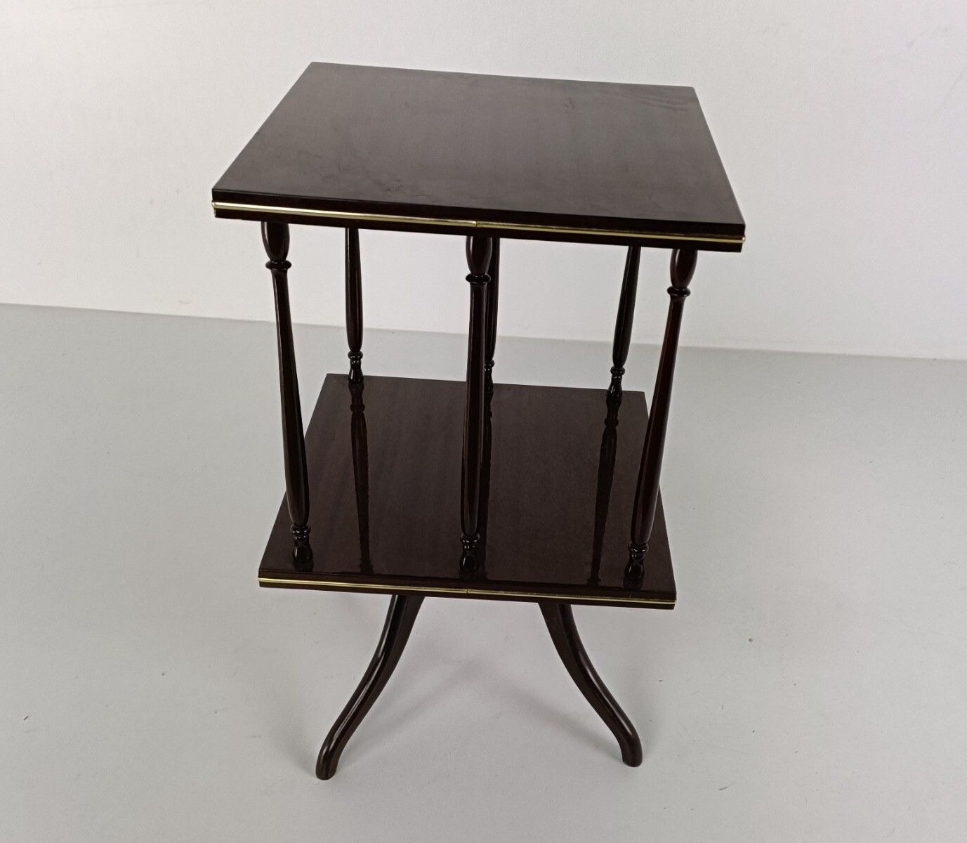 Pedestal Display Side Table Plant Stand Italian Lackered Wood Vintage Etagère photo vinterior