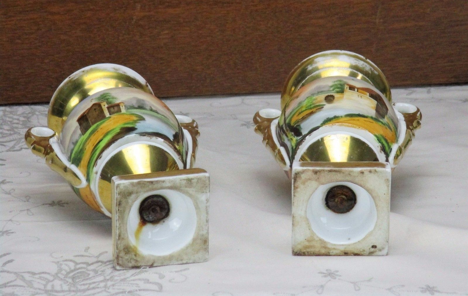 photo furniture Couple Antique Vieux Paris Porcelain Vases French Landscape France