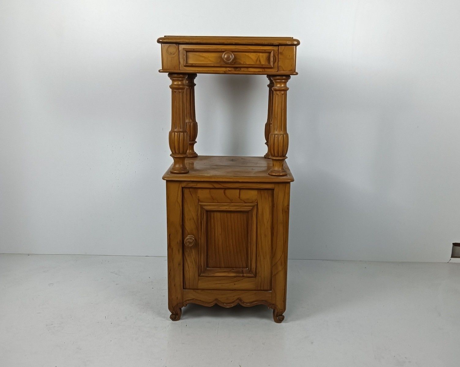 Antique Nightstand Pinewood End Table Bedroom Cabinet Japandi Style photo vintage