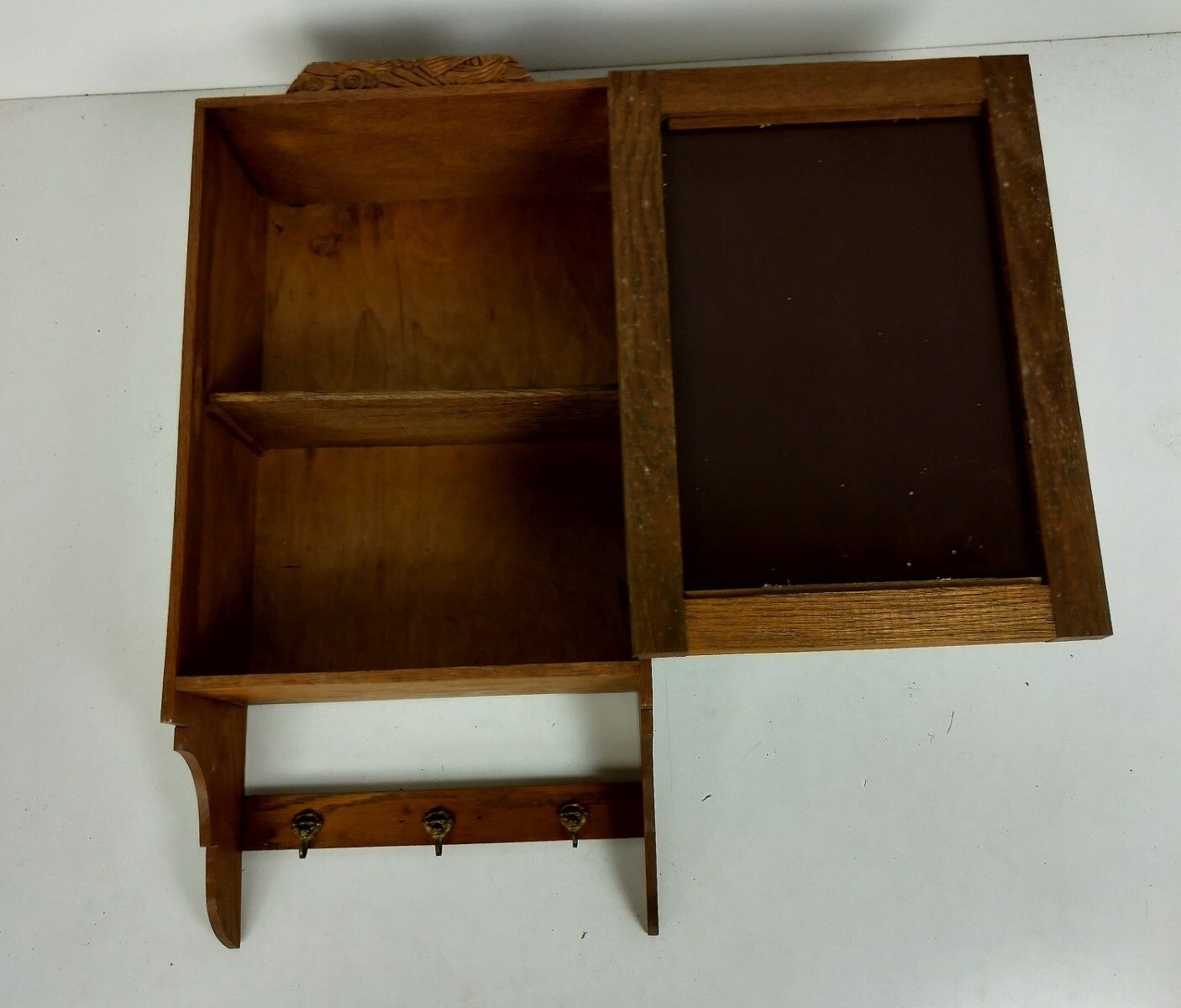 Antique Medicine Apothecary, Pharmacy, Cabinet, Beveled Glass,  Hooks Pediment O photo vinterior