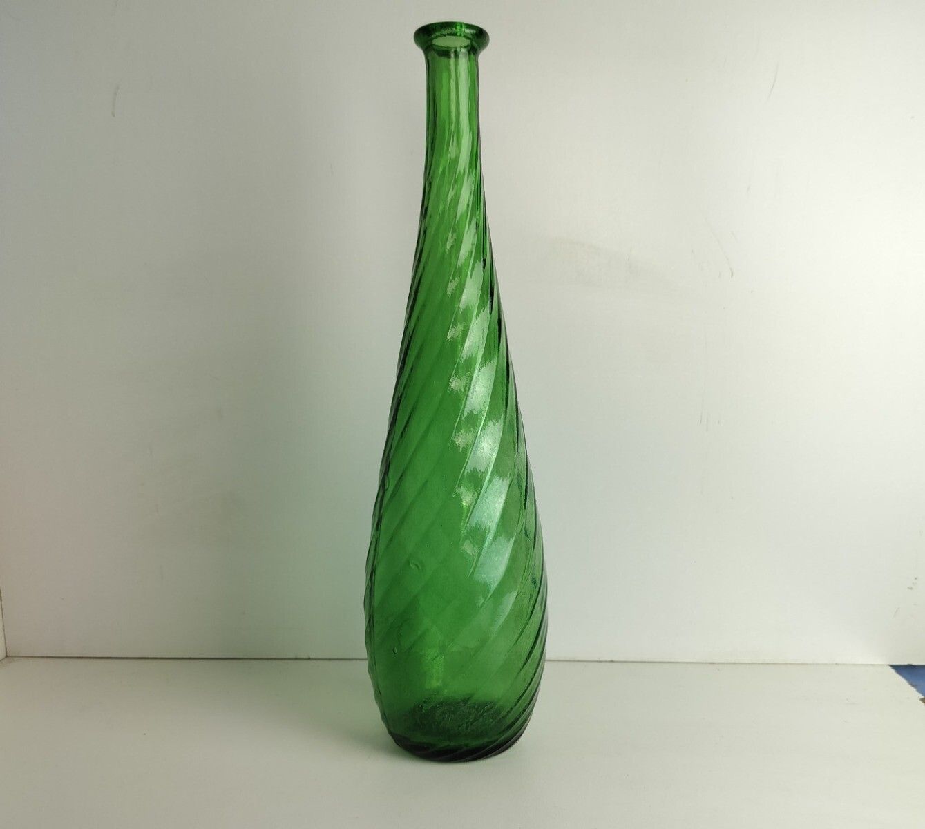Vintage Retro Art Glass Genie Bottle Vase Green Italy Italian Retro Pop Art Deco photo Home Decor