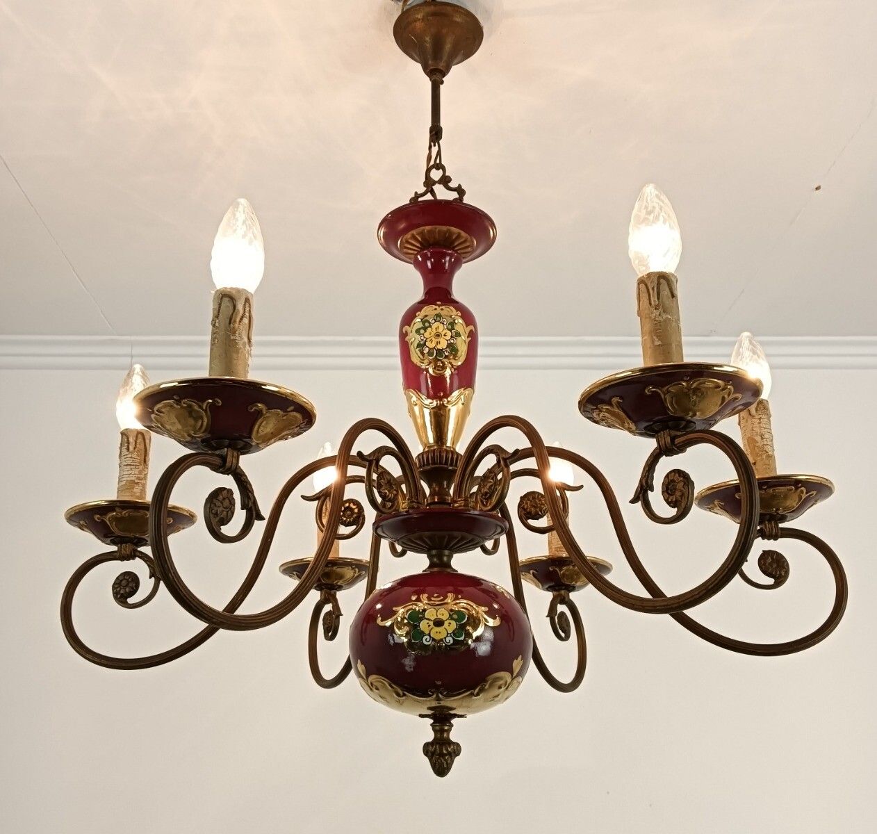 Venetian Italian Porcelain Pottery Faience Chandelier Vintage 6 Lights Beautiful photo for sale