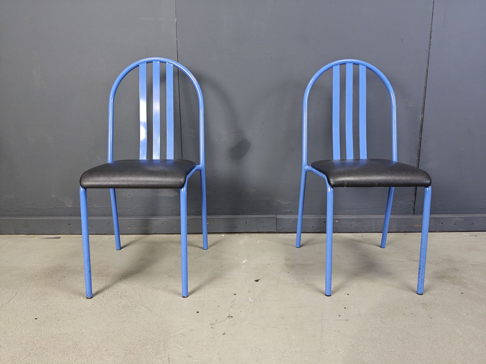 photo furniture Set Of Nr 222 Chairs By Robert Mallet Stevens, 1980s, Set Of 7