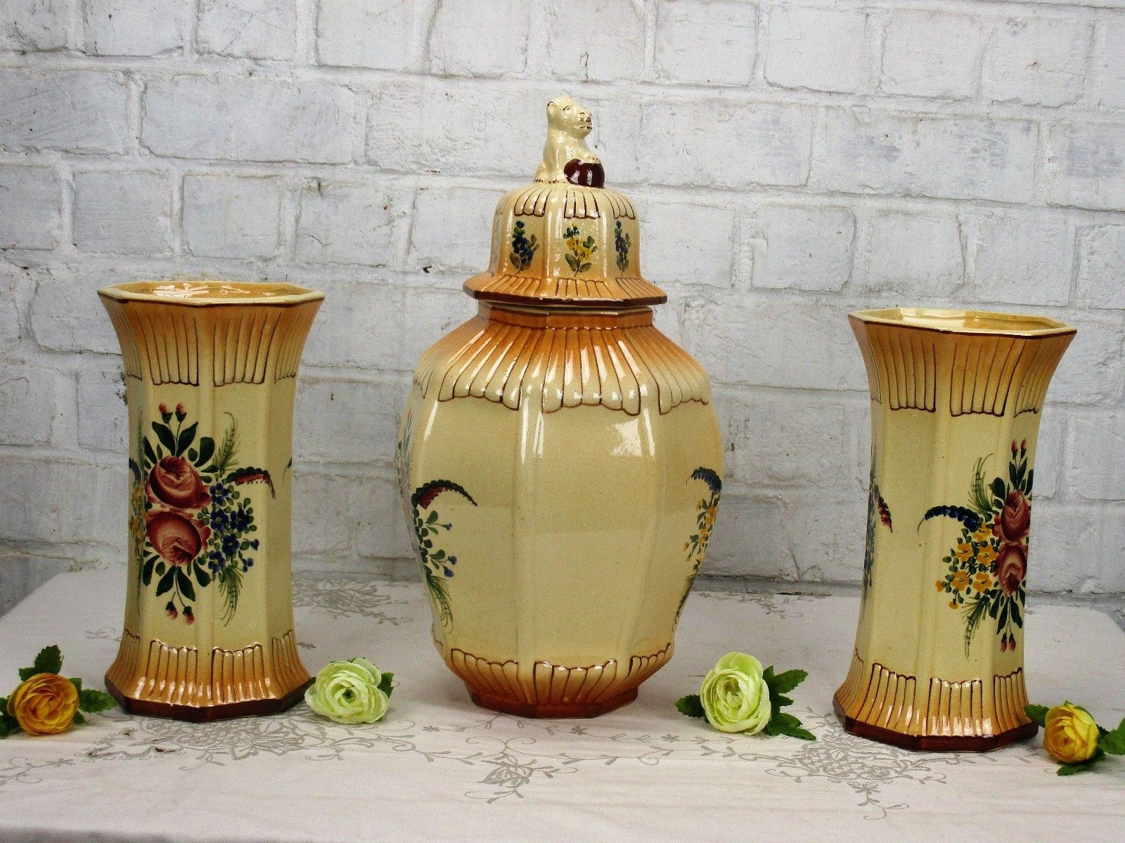 Garniture Mantle Set 2 Vases Matching Urn Porcelain Stoneware Foo Dog Rare photo Home Decor