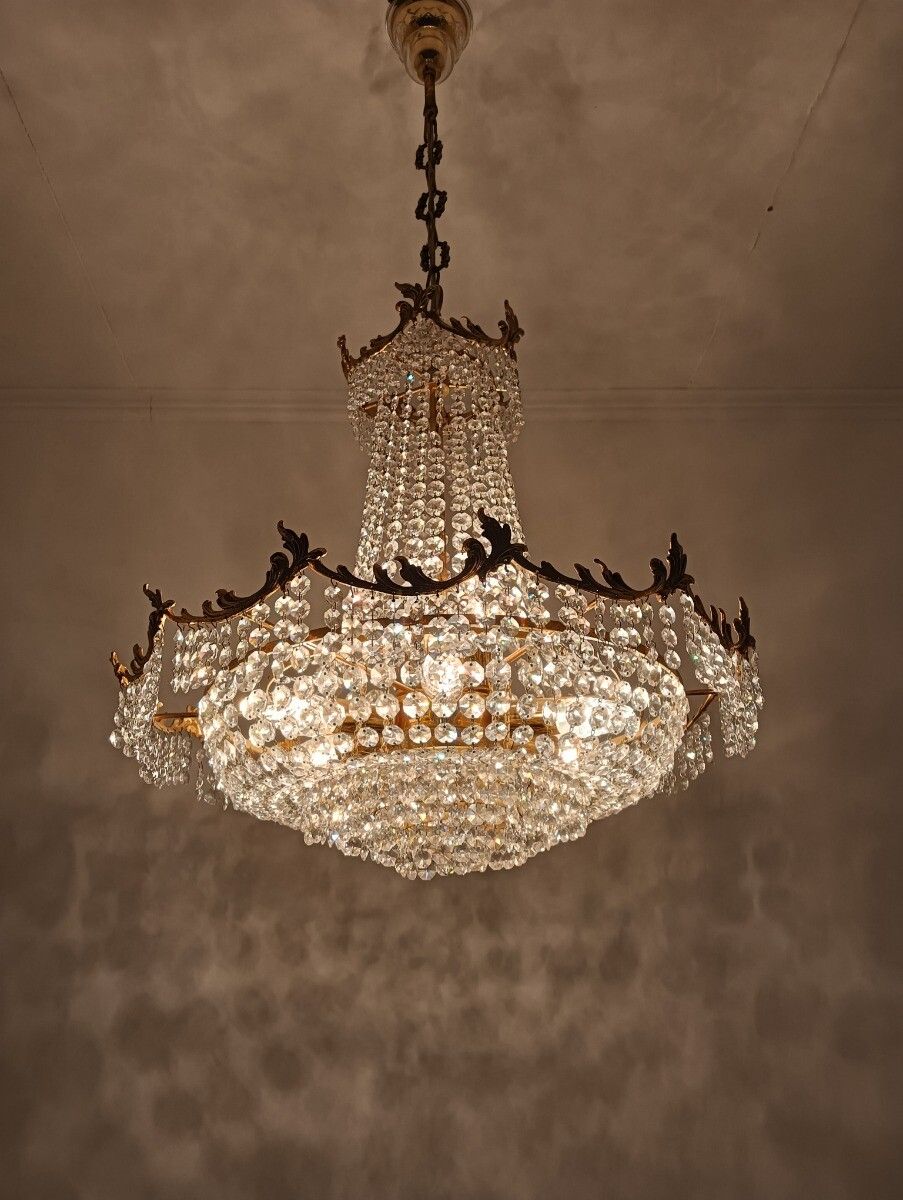 photo furniture Stunning French Chandelier Bag Wedding Bronze Doré Crystal 9 Lights Ornate Vint