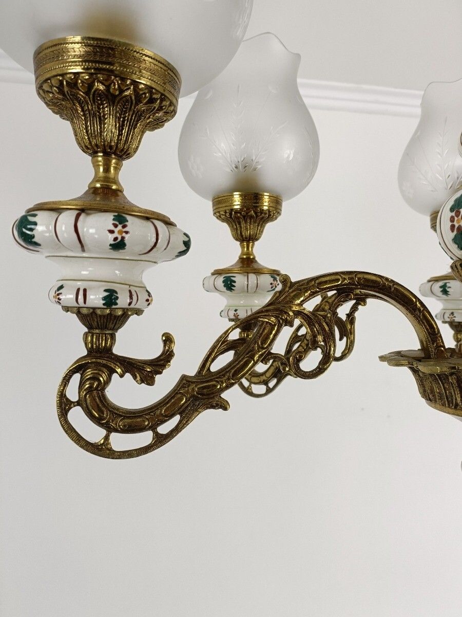 photo furniture Vintage Chandelier Brass Porcelain Glass Shades 6 Lights Fixture Light
