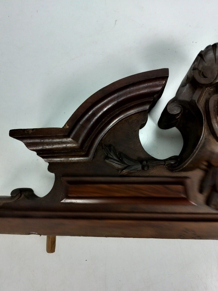 Medium  Hand Carved Wood French Pediment  Gorgeous Over Door Architectural Salva photo vinterior