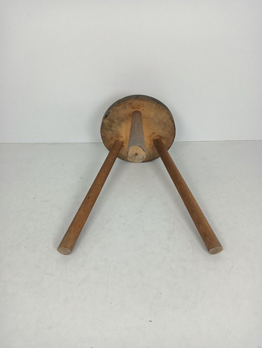 Milking Stool Pedestal Plant Stand Side Table  Carved Wood Farmhouse Antique photo buy