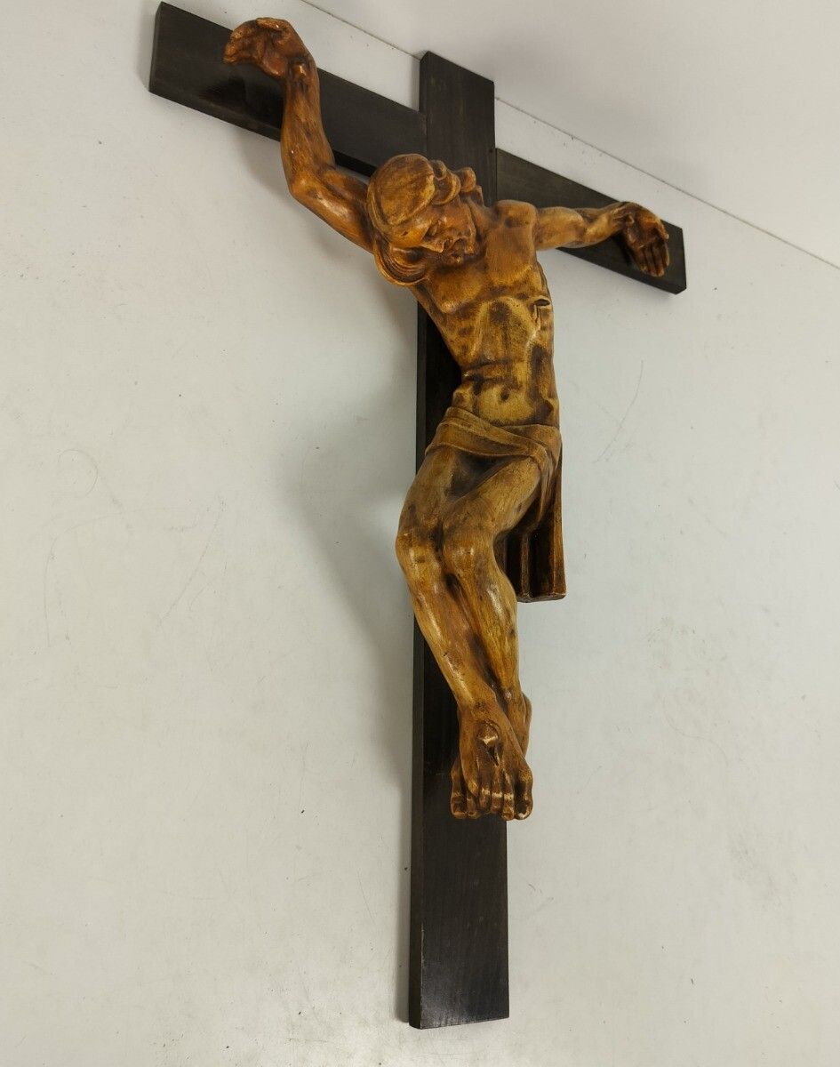 Xl Wood Hanging Crucifix Plaster Hand Made Corpus Van Der Meeren Very Dramatic photo vintage