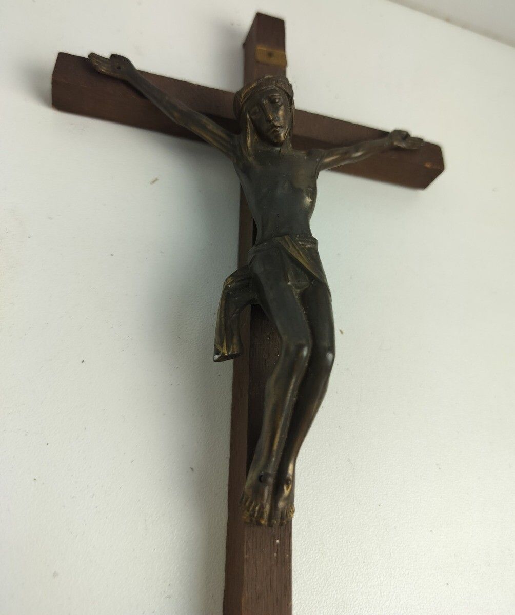 Vintage Hand Carved Wood Hanging Crucifix Cross Jesus Christ Brass Corpus Modern photo furniture