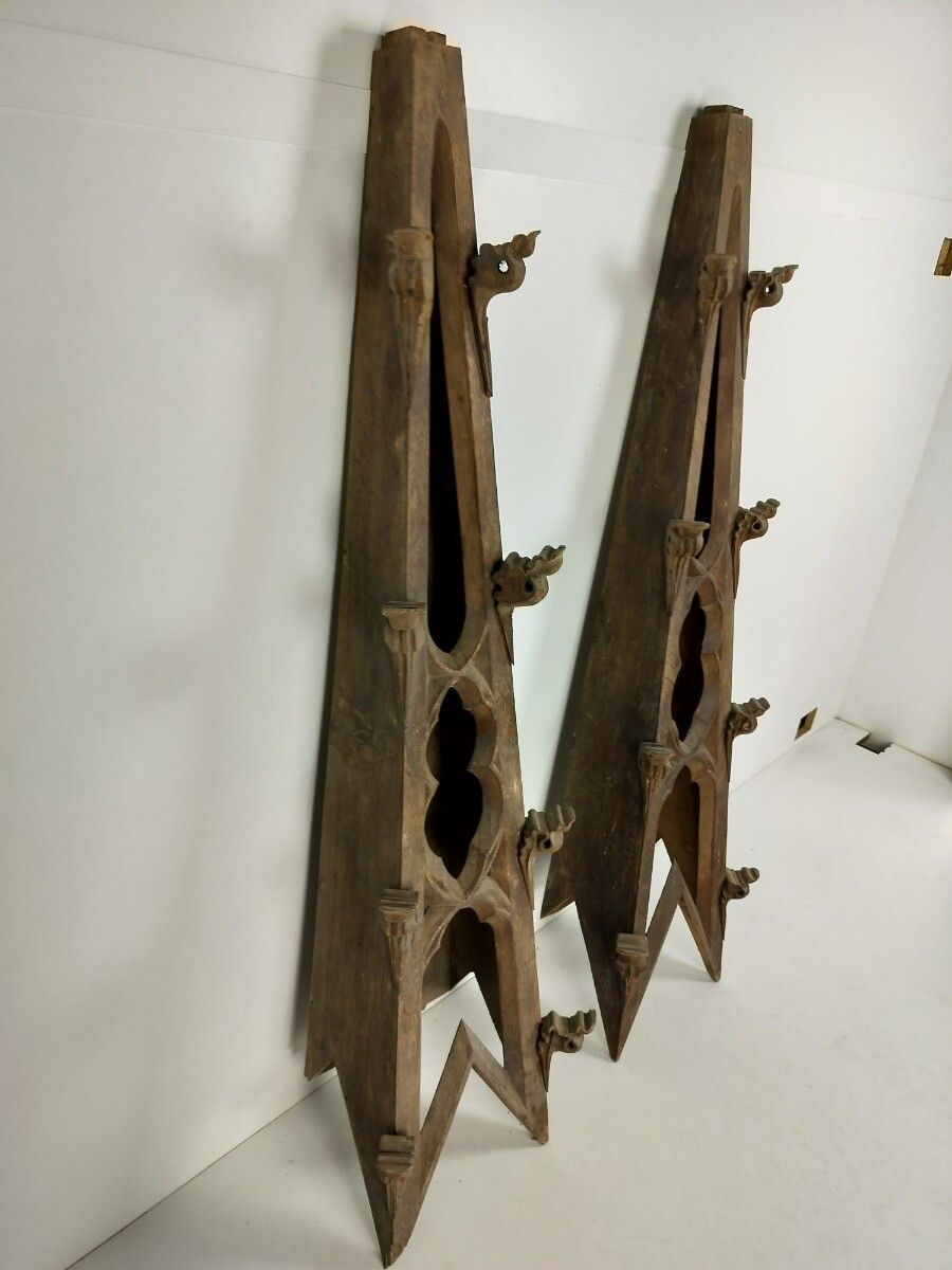 Home Decor Gothic Antique Architectural Reclaimed Ornamental Wooden Pinacles Couple Wow Rar photo