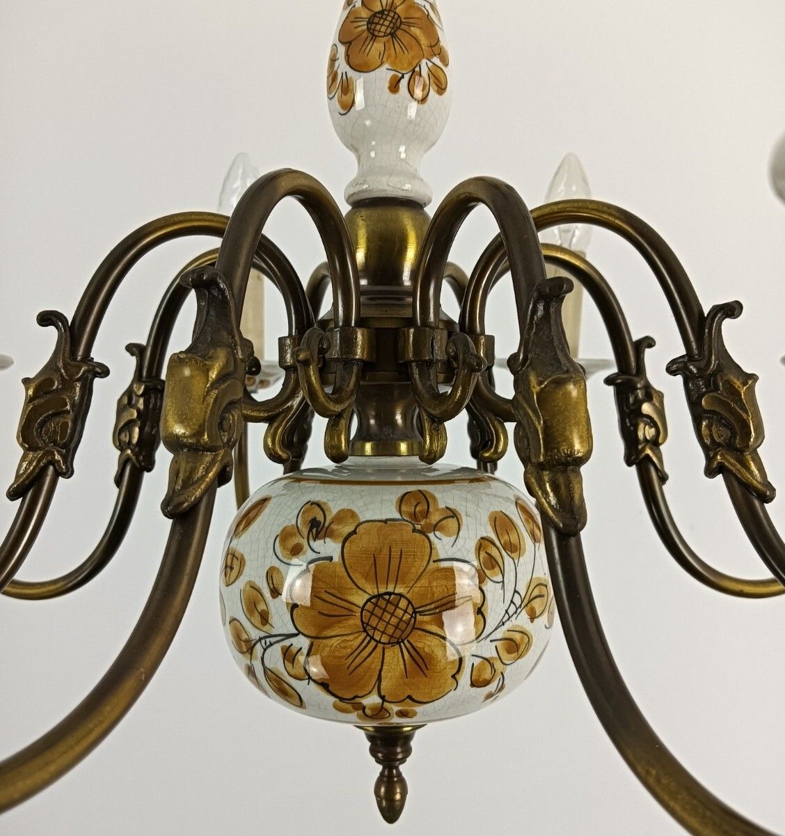 Chandelier Pottery Faience Porcelain Brass Flemish Dutch Style Eagles Polychrome photo 445.0