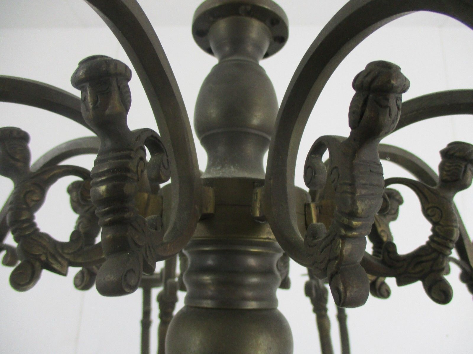 Gothic Castle Chandelier With 16 Candles Bronze Not Electrified 19thc Bonhommes photo 1187.0