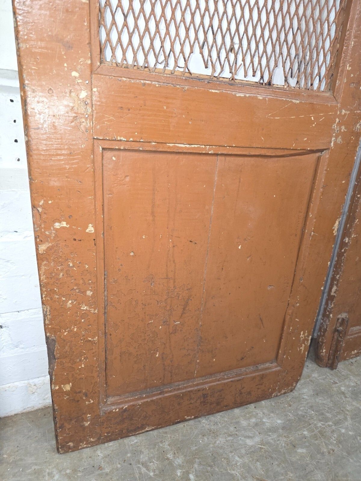 photo furniture Old Pair Vintage Reclaimed Indian Wooden Iron Saloon Doors Shutters Garden Gates