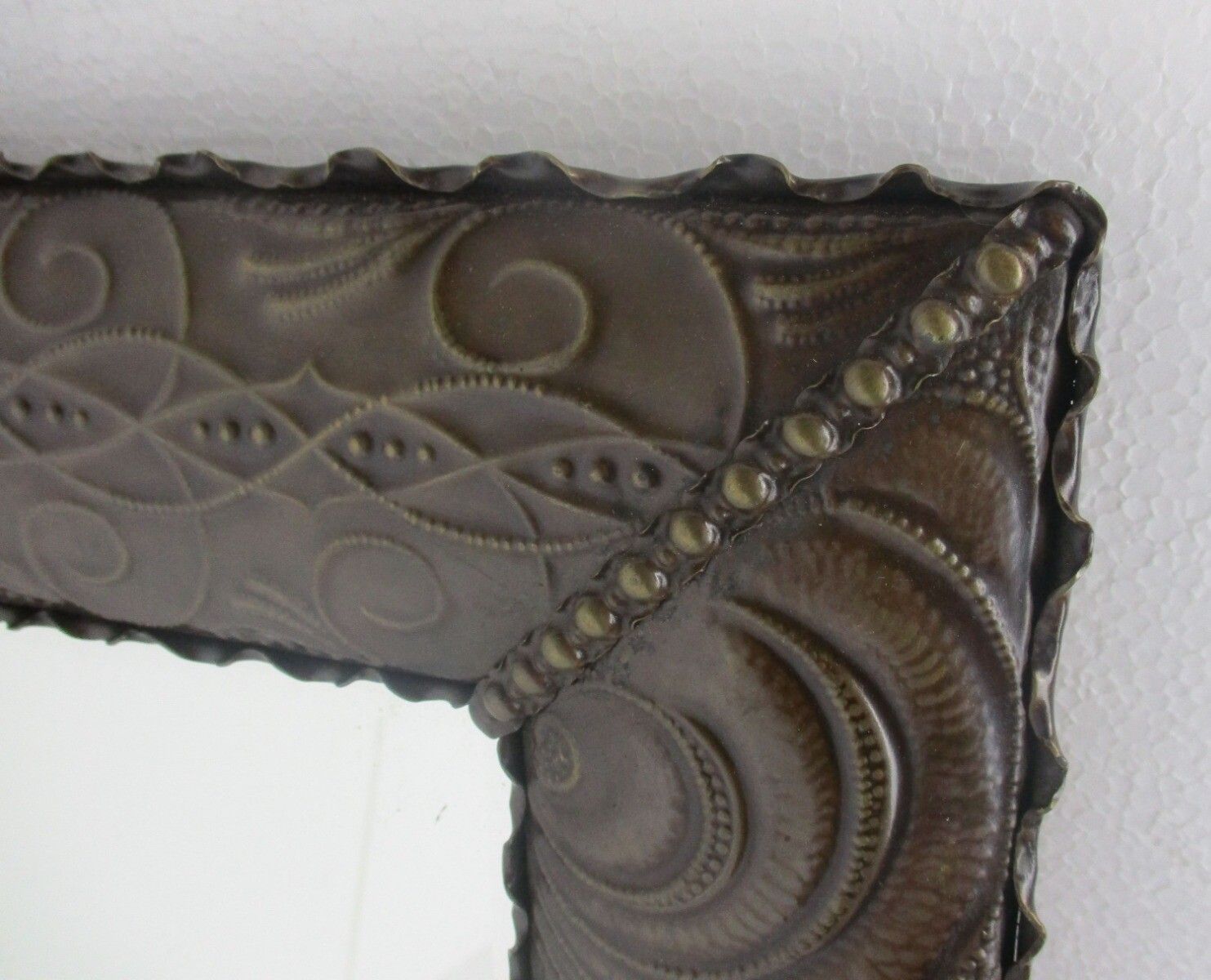Large Gorgeous Mirror Hammered Brass Frame Hand Made Art Verlinden Lier Belgium photo furniture
