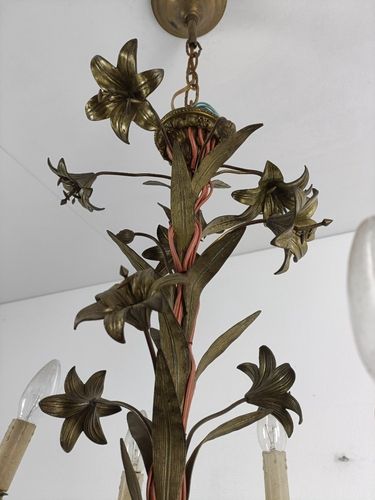 photo furniture Antique Chandelier Pendant Ornate Brass Leafs Fixture Hollywood Regency Style