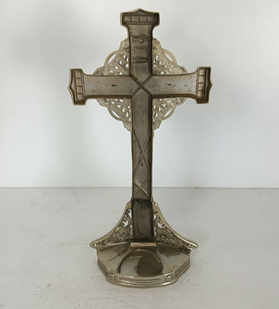 Vintage Standing Table Crucifix Cross Spelter Faux Brass Crucifixion Jmpc Belgiu photo buy