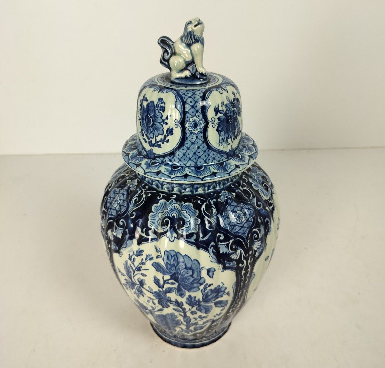 photo furniture Royal Sphinx Maastricht Marked Delft Vase Urn Blue White Foo Dog  Medium Height
