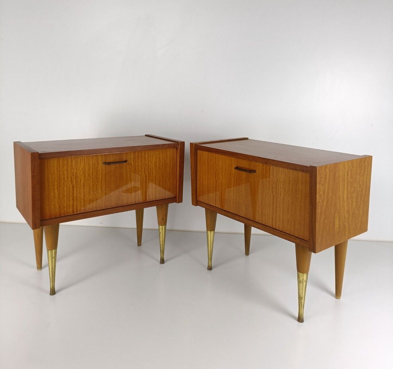 Pair Couple Vintage Teak Nightstands End Tables Mid Century Modern Modernist photo Furniture