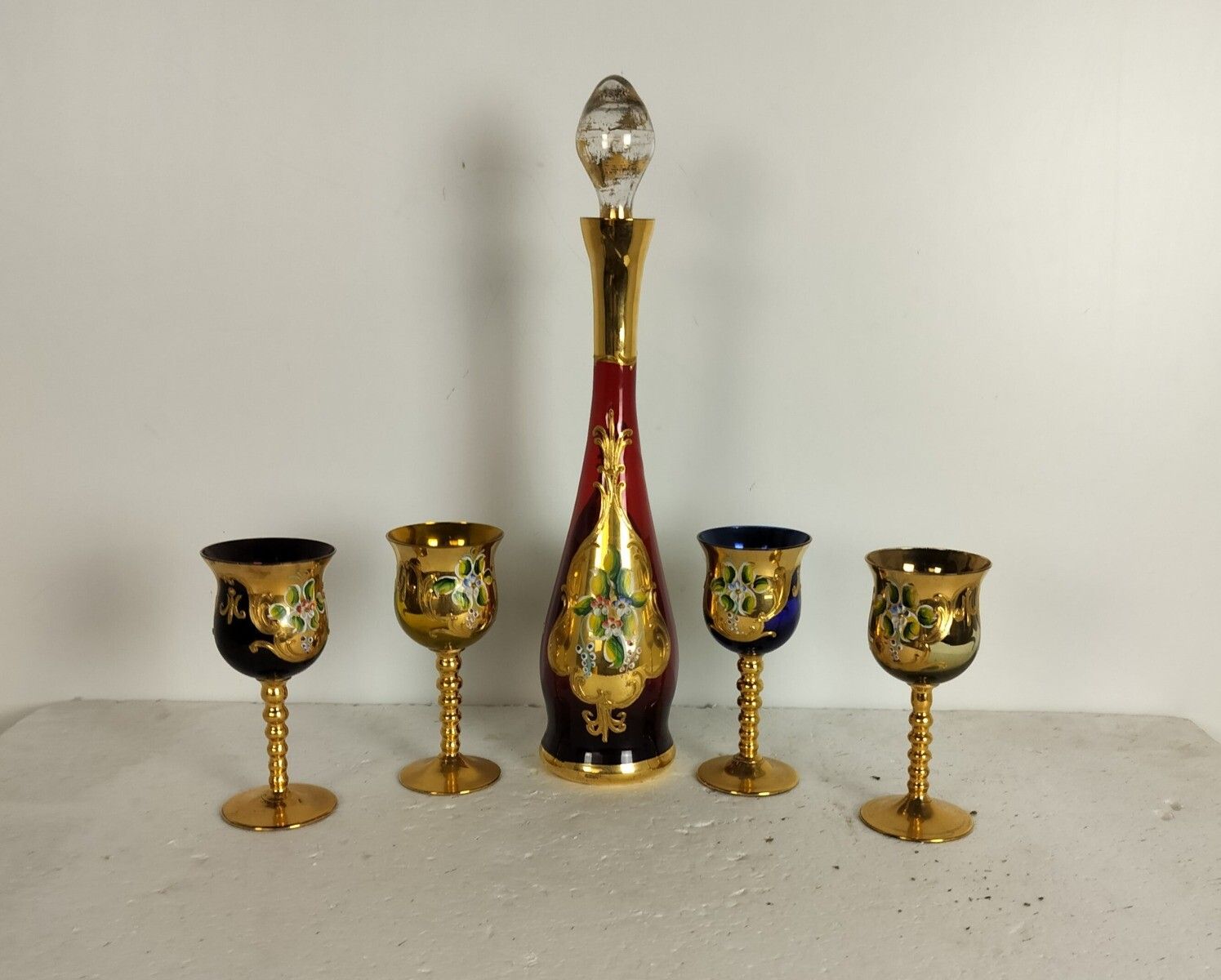 Liquor Set Bottle 4 Glasses Vintage Venetian Glass Tre Fuochi Ruby Red Italian I photo 323.0