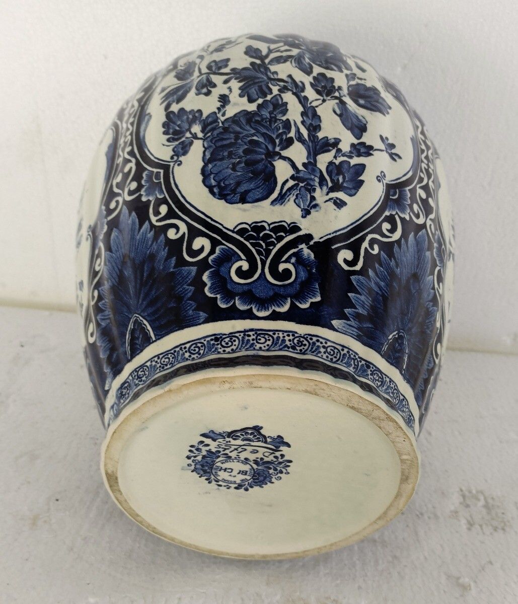 Large Vase Urn Lidded With Foo Dog Blue White, Delft Marked Royal Sphinx Maastri photo vintage