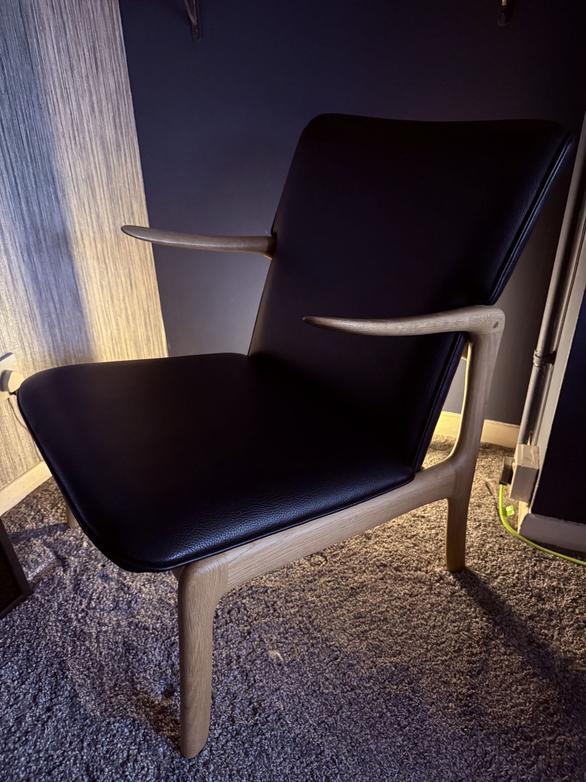Carl Hansen Ow124 Beak Chair   Oiled Oak   Thor 301 photo for sale