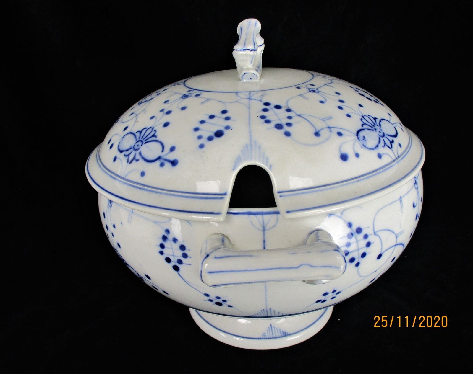 Antique Royal Copenhagen Blue Fluted Soup Tureen Dish Marked Sarreguemines 1875 photo furniture