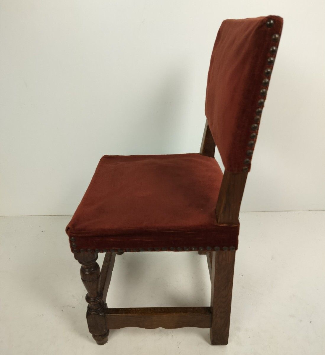 Small Antique Chair Children' S Chair Carved Wood Hobnails Pink Velvet photo Furniture