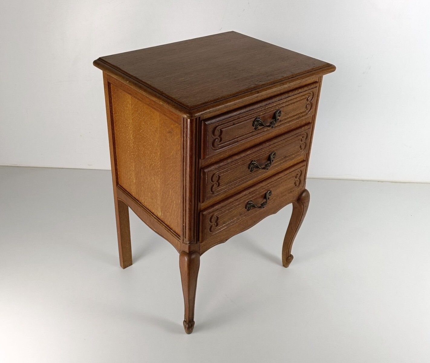 Louis XVI Style Bedside End Table Cabinet Nightstand Wood Chest Of Drawers 3 Dra photo furniture