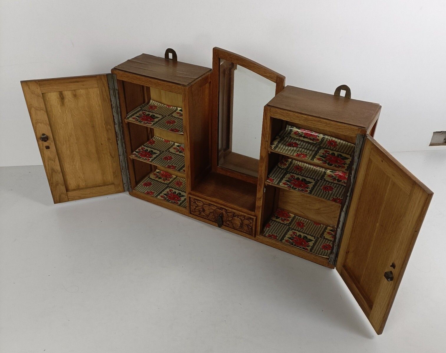 Double Antique Medicine Apothecary Kitchen Bathroom Cabinet Beveled Glass Art De photo vinterior