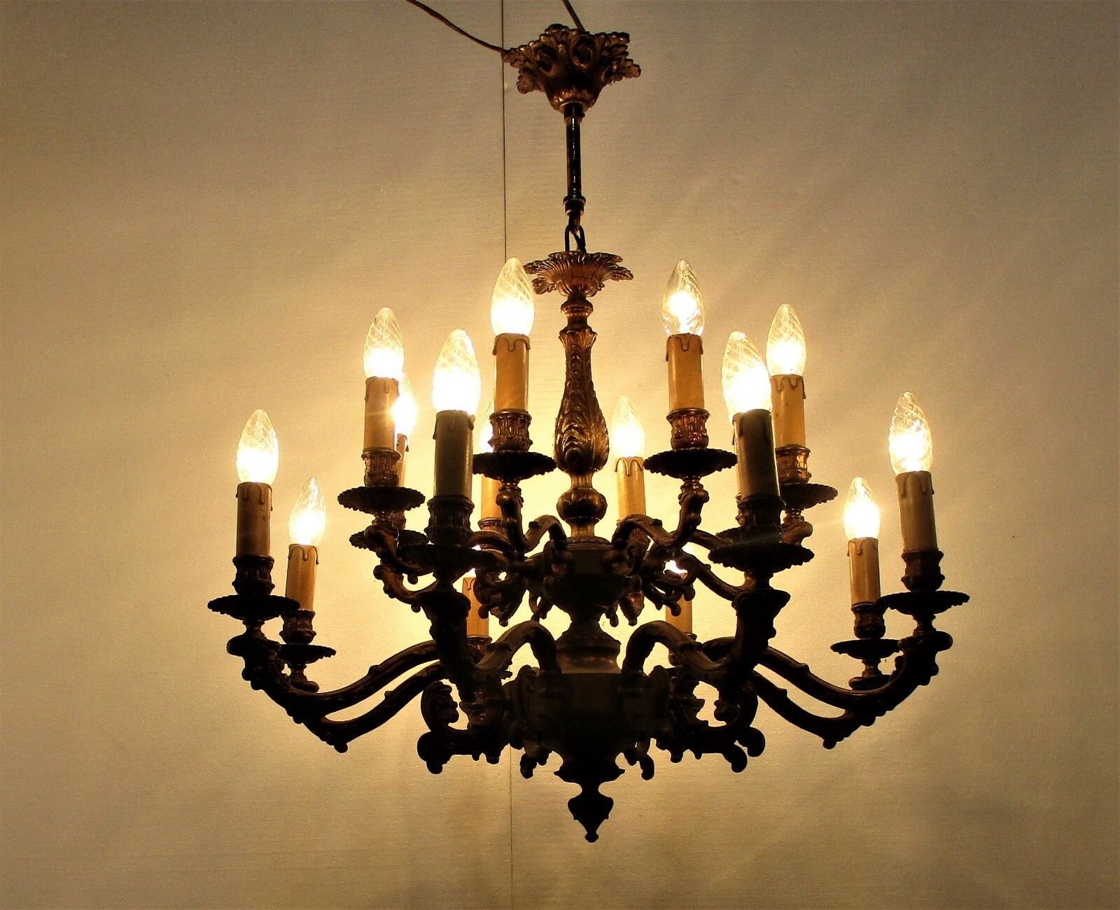 photo for sale Impressive Chandelier Bronze 14! Lights Arm Ornate  Hollywood Regency Gorgeous