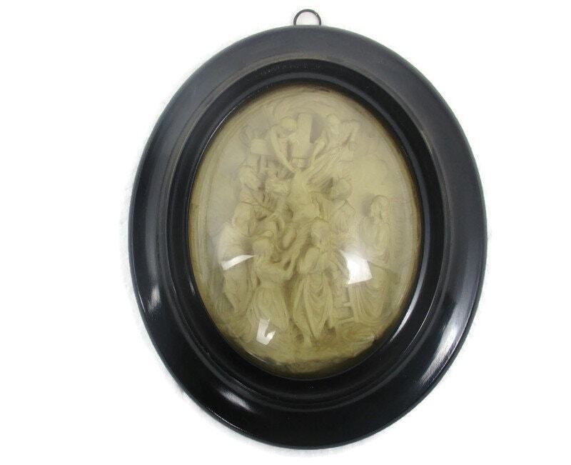 Antique Oval Ornate Wooden Frame  Convex Glass Dome Jesus Christ Descent From Th