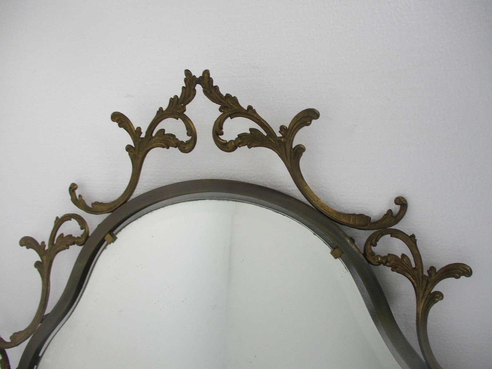 Large  Ornate Oval Brass Wall Hanging Mirror Hollywood Regency Gorgeous Extremel photo furniture