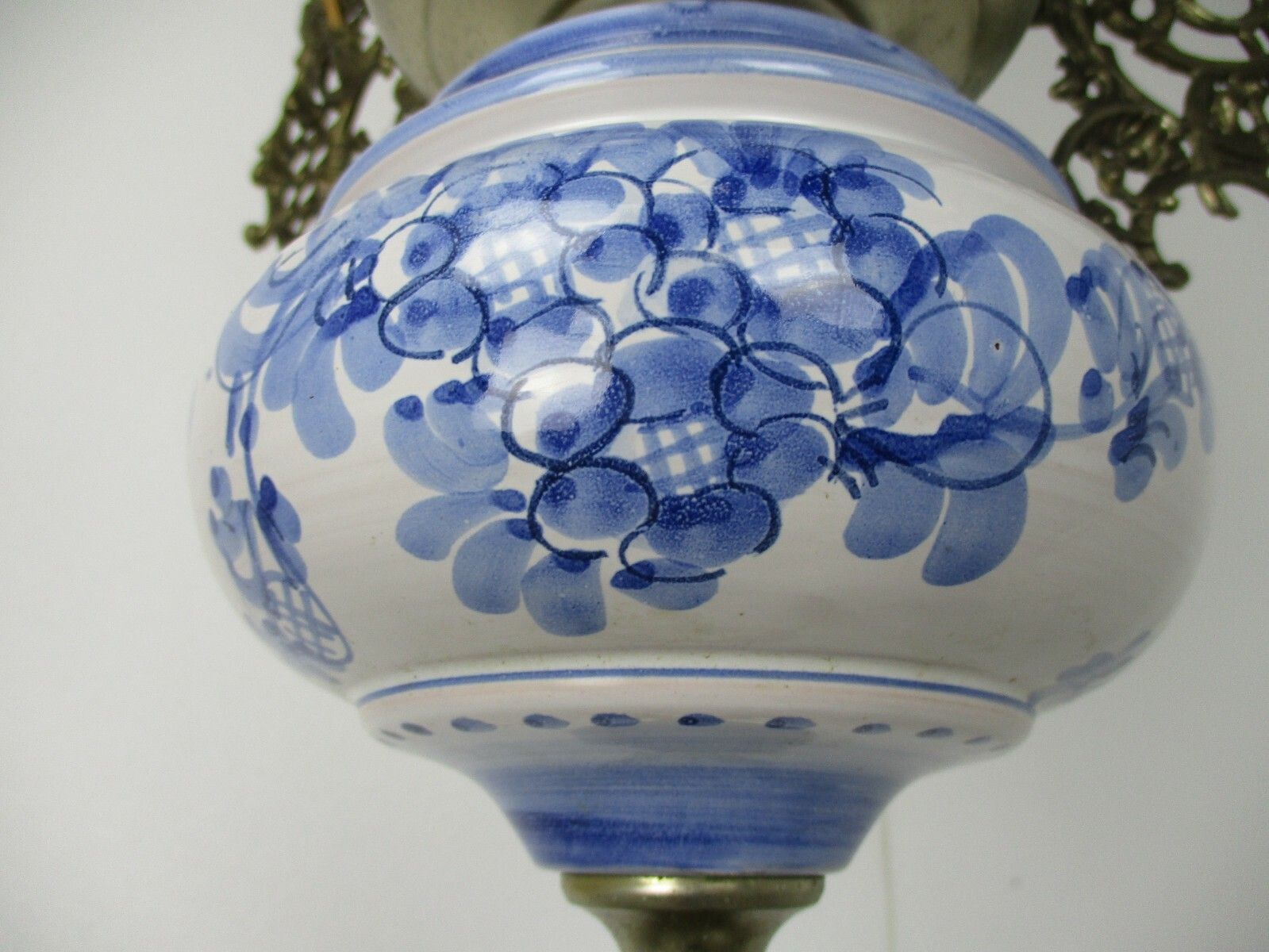 Gothic Dragons Delft Blue White Porcelain Chandelier Lampe Belge 4 Lights Wow photo vinterior