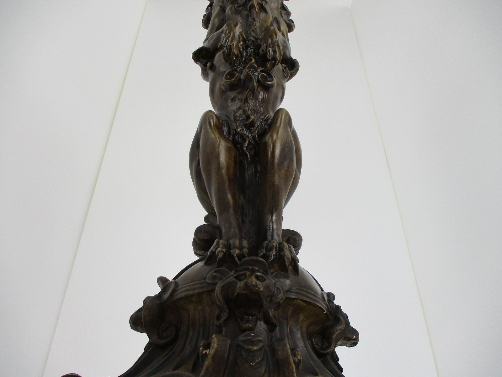 Gothic Large Exceptional Antique Plaster Doré Base Pedestal For Statue  Lion He photo vinterior
