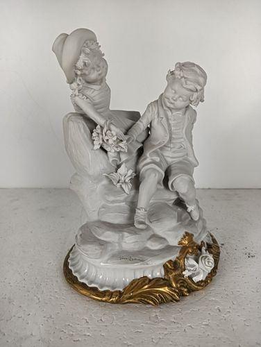 Vintage Figurine Porcelain Vier Tosca Signed Marked Capodimonte Boy And Girl Lov photo furniture