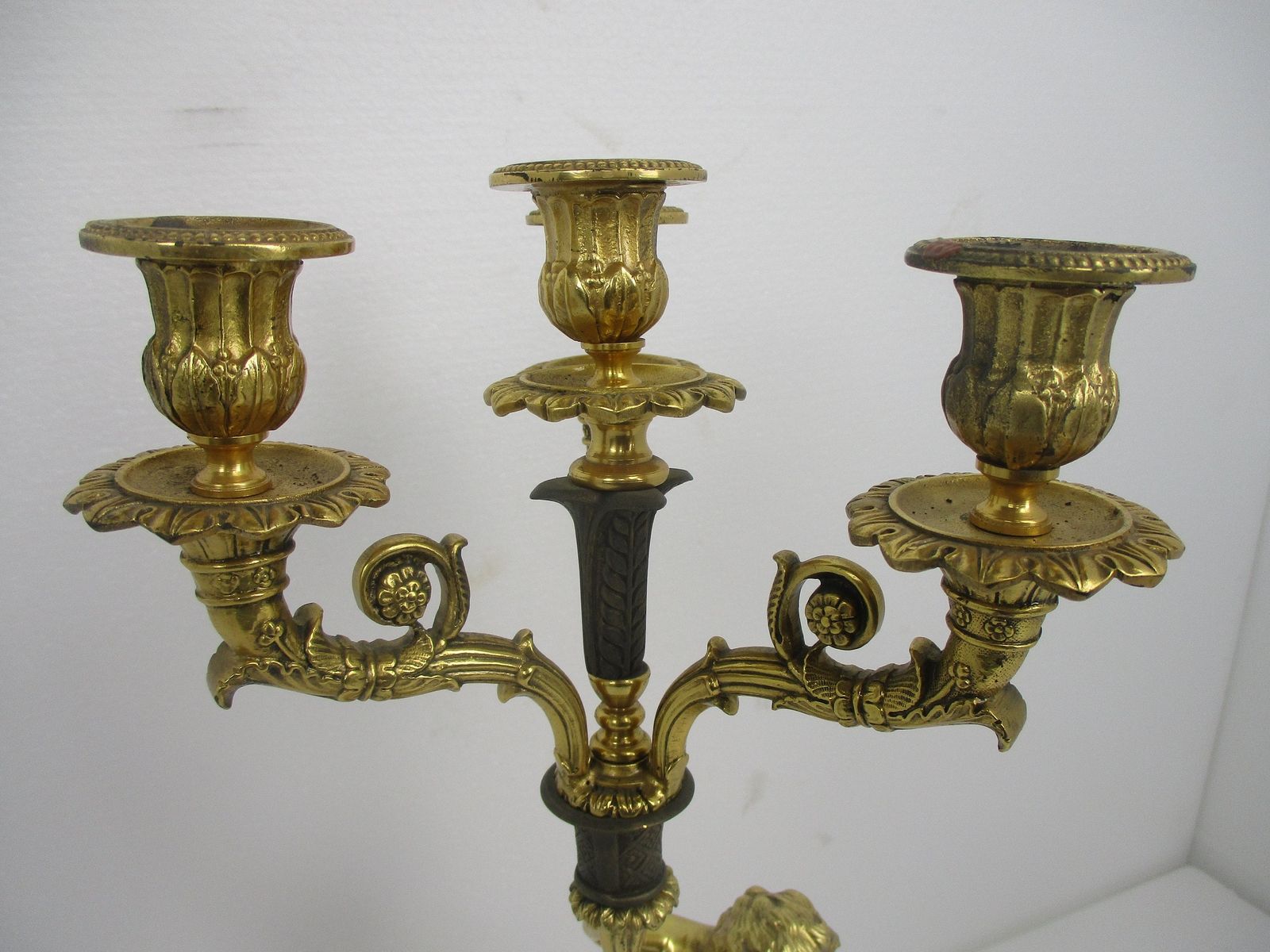 Glorious Embossed Brass Ornate Candle Holder Candelabra 4 Arm Centerpiece Cherub photo Home Decor