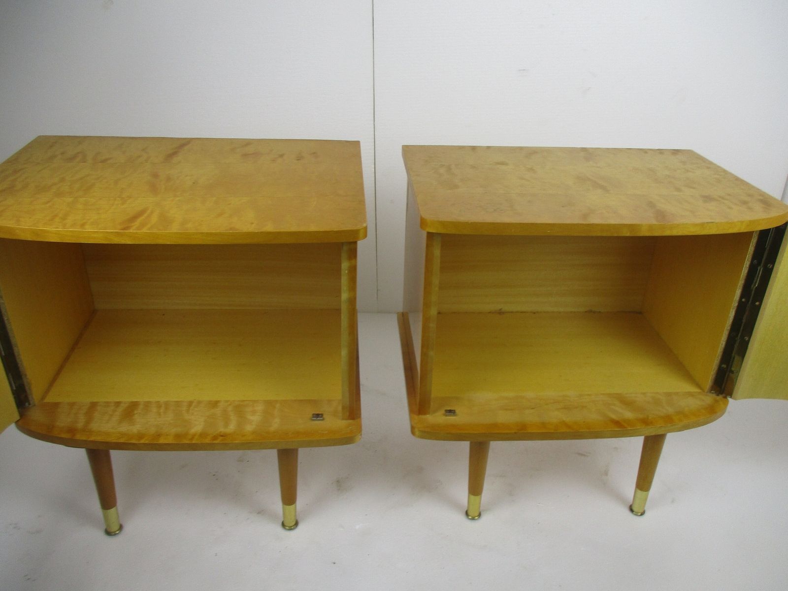 Vintage Nightstands End Tables Mid Century Modern Wood Retro Wow Pair Couple Dou photo buy