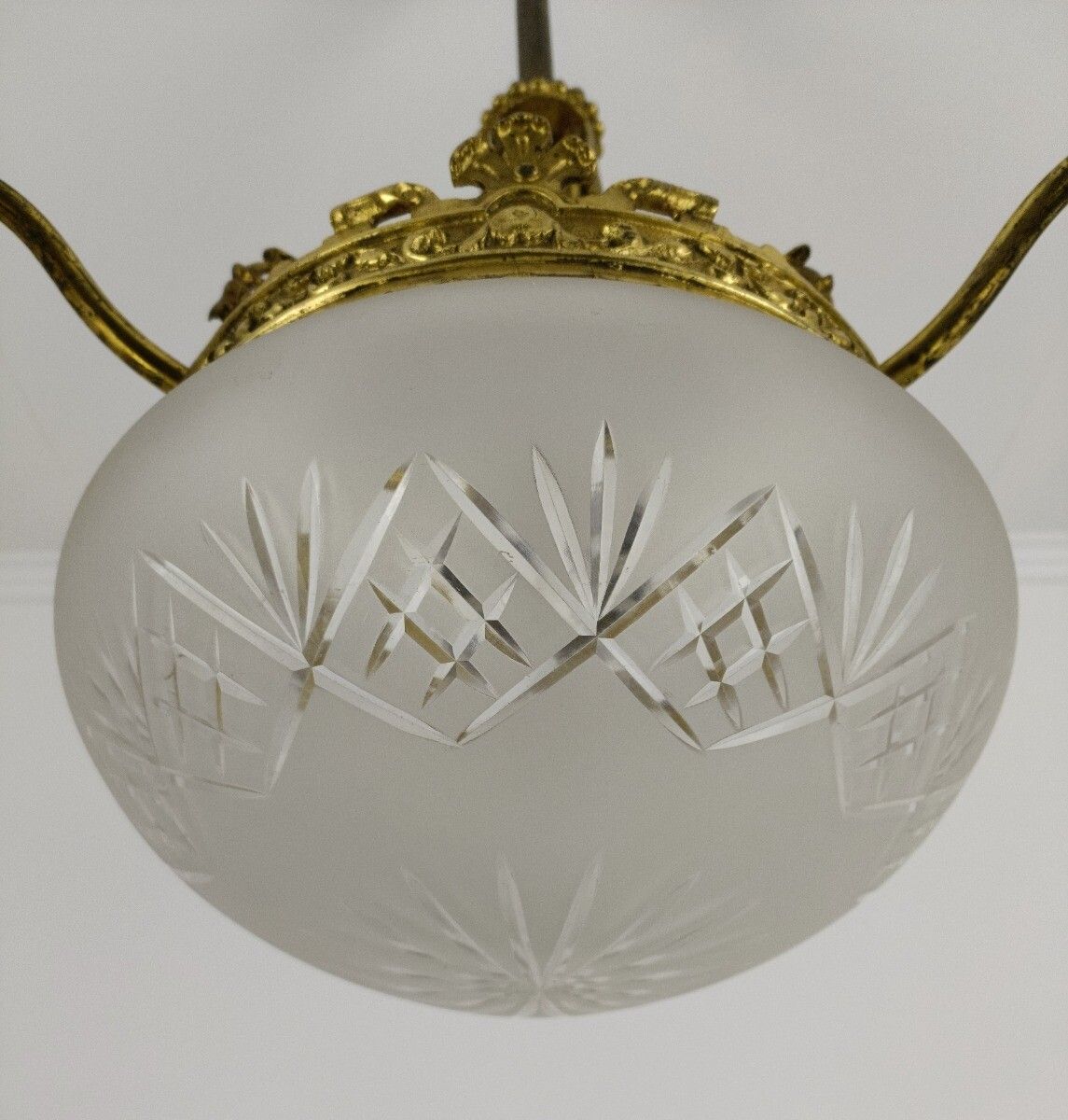 Chandelier  Art Deco 4 Lights 3 Arm Brass Etched Glass Shades Gorgeous Light Pen photo vintage