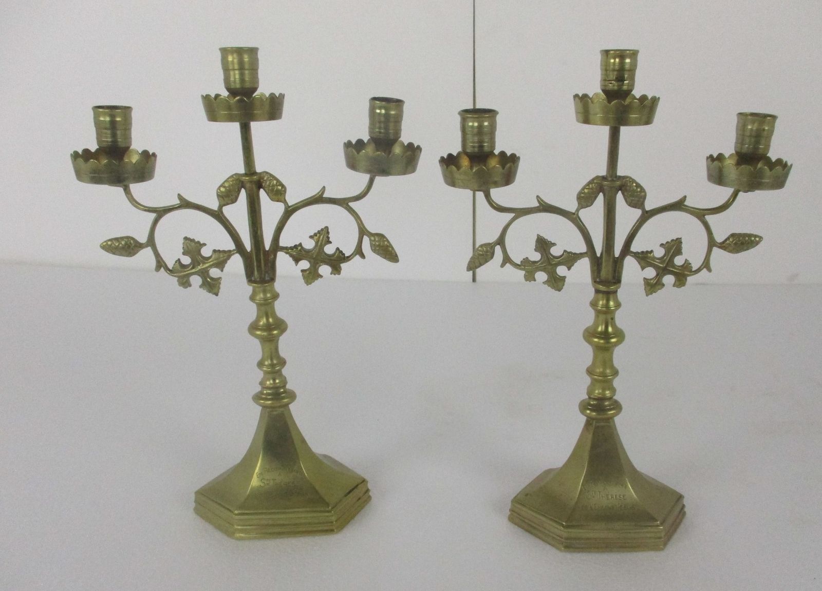 Couple Candle Holders Brass  Ornate Hollywood Regency Style Stylish Candelabra 3 photo vinterior