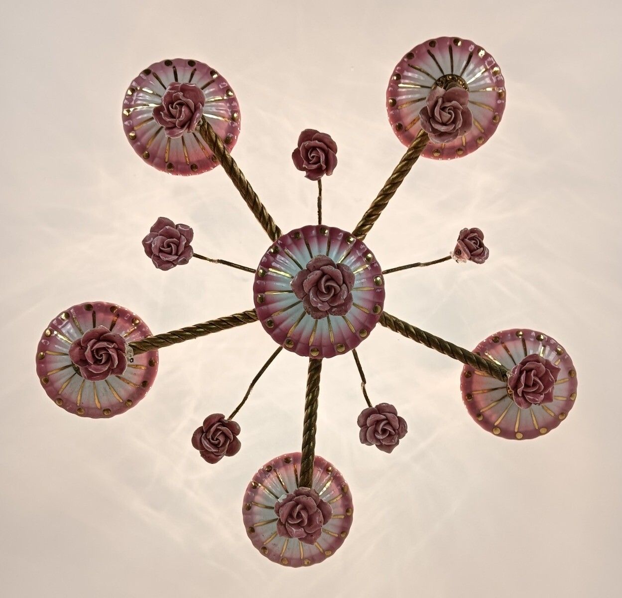 Romantic Italian Chandelier Small Pink Porcelain Flowers Brass 5 Lights Arm Vint photo vinterior