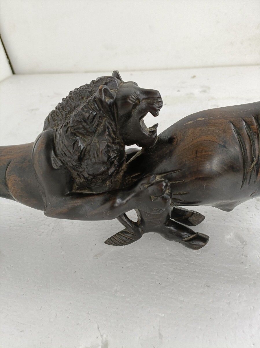 Stunning Sculpture Figurine Black Forest Hand Carved Wood Bull Lion Vintage photo buy