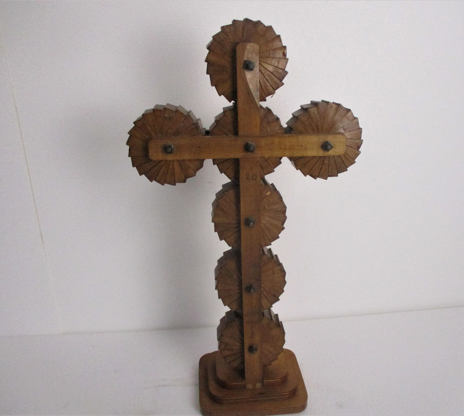 Tramp Trench Tramp Folk Art Standing Hand Carved Wooden Crucifix Vintage Rare Co photo buy