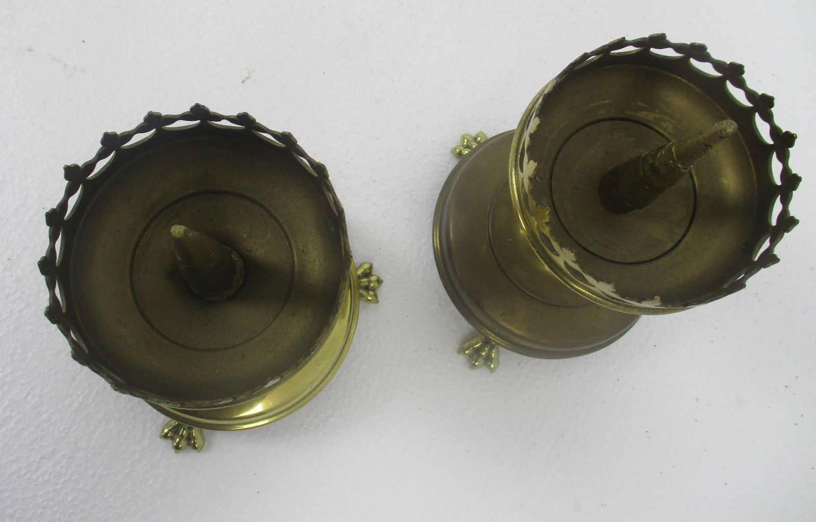 Impressive  Set  Of 3 Candle Holders  With Two  Small Candle Sticks One Large photo vinterior