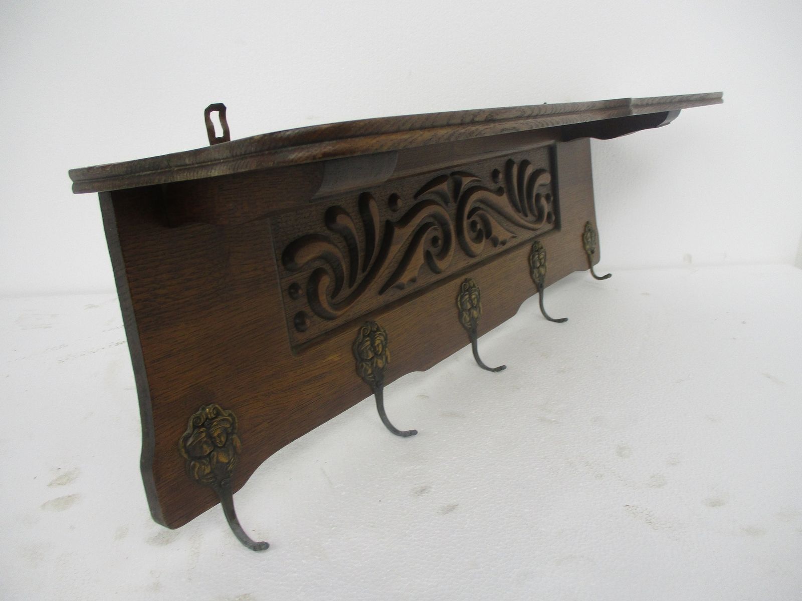 Ornate Hand Carved Wood French Oak Coat Hat Rack Mid Century Modern photo vinterior