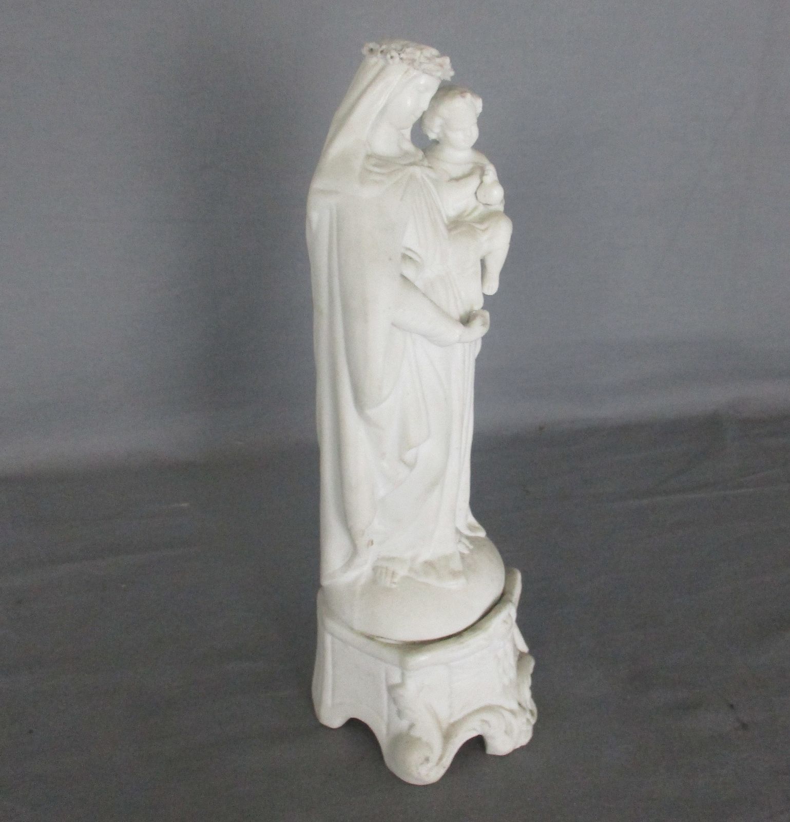 Antique Bisque Porcelain Statue Virgin Our Lady Mary Madonna With Infant Jesus G photo Art