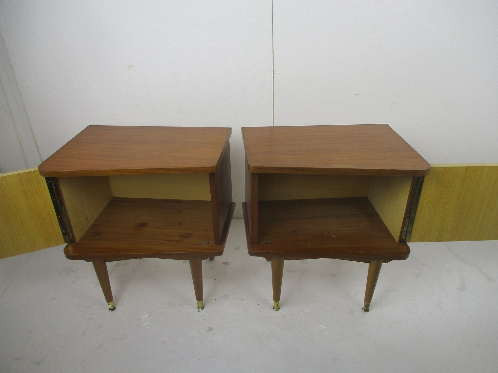 photo furniture Vintage Nightstands End Tables Mid Century Modern Wood Retro Two Toned Wow Pair